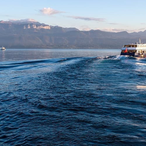 Montreux Ticket Cruzeiro Panorâmico Lavaux saindo de Lausanne