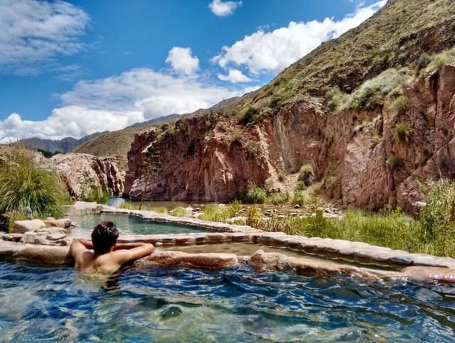 Mendoza Ticket Termas de Cacheuta: um oásis de relaxamento nos Andes