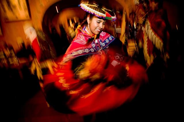 Cusco Tour Restaurante Tunupa de Cusco com Show Folclórico e Jantar