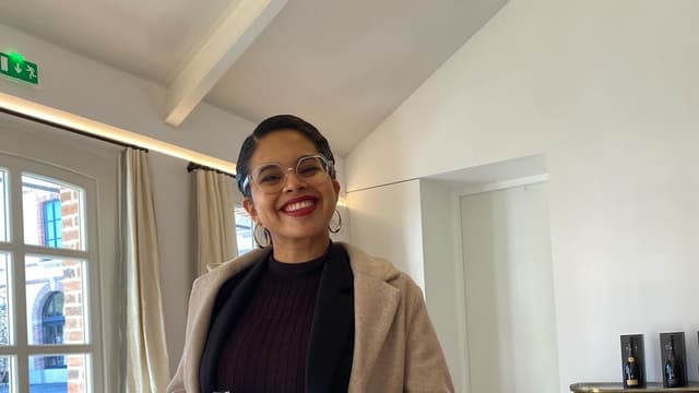 Épernay Tour Épernay: Caminhada pela Avenue de Champagne + Visita Privada ao Produtor e Degustação