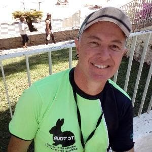 Tio Coelho (Guia Oficial)