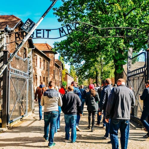 Oświęcim Ticket Auschwitz-Birkenau: visita guiada + traslados