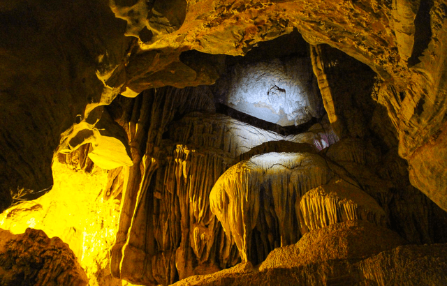 Belo Horizonte Tour Passeio Cachoeira Grande + Gruta da Lapinha