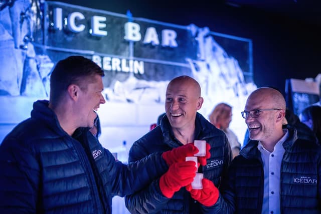 Berlin Tour Berlin: Icebar - Ticket de ingresso com 3 bebidas incluídas