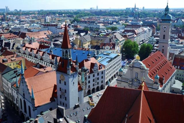 Munich Ticket Tour Express City Circle em Ônibus Hop on Hop