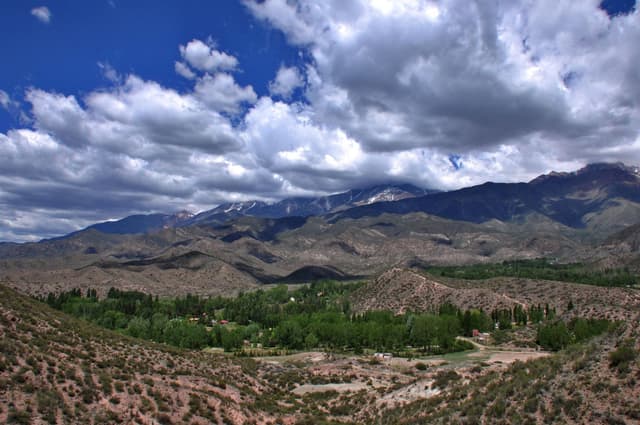 Mendoza Tour Aventura nas alturas: Trekking ao Cerro Cabras em Potrerillos