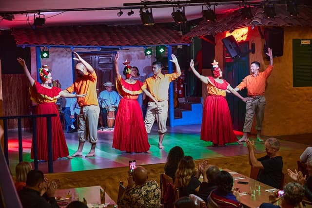 Panama City Tour Jantar panamiano e espetáculo de folclore