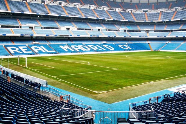 Madri Tour Visita panorâmica de Madrid com visita ao Estádio Bernabeu