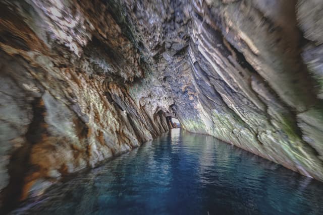 Naples Tour Descubra a Ilha de Capri e a Gruta Azul