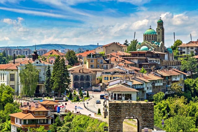 Bucharest Tour Viagem de dia inteiro para Veliko Tarnovo, Bulgária saindo de Bucareste