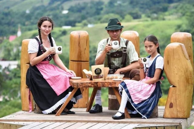 Oxapampa Tour Fuga de Pozuzo